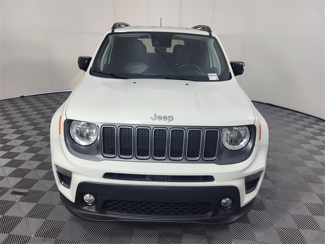 2022 Jeep Renegade Limited photo 2