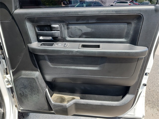2020 Ram 2500 Tradesman photo 18