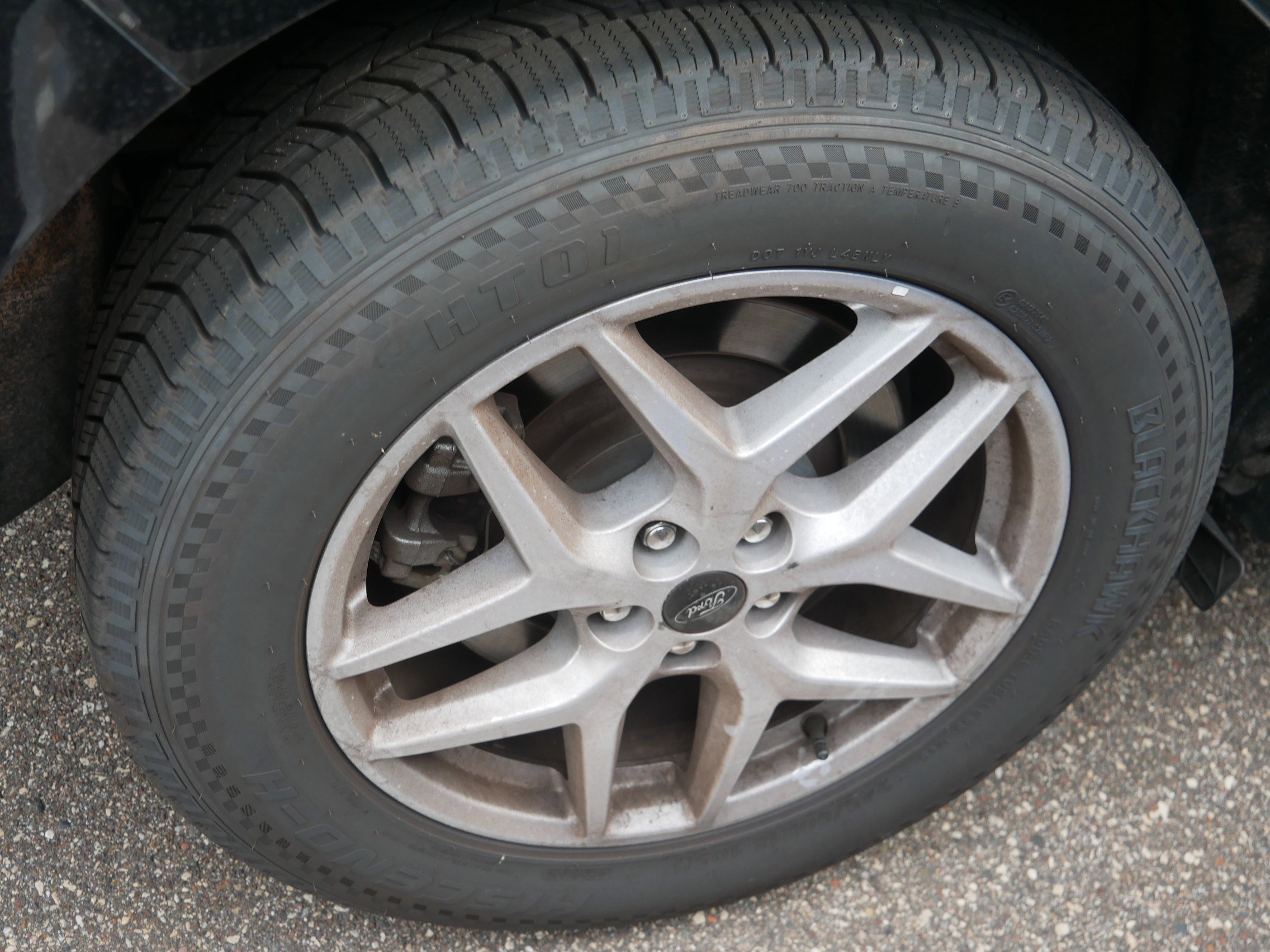 2024 Ford Edge SEL photo 5