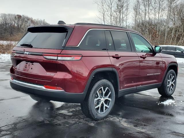 2025 Jeep Grand Cherokee Limited photo 2