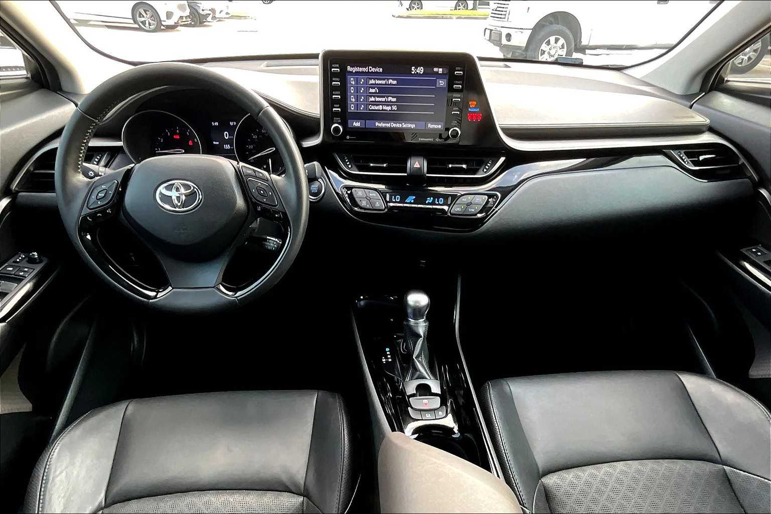 2020 Toyota C-HR Limited photo 15