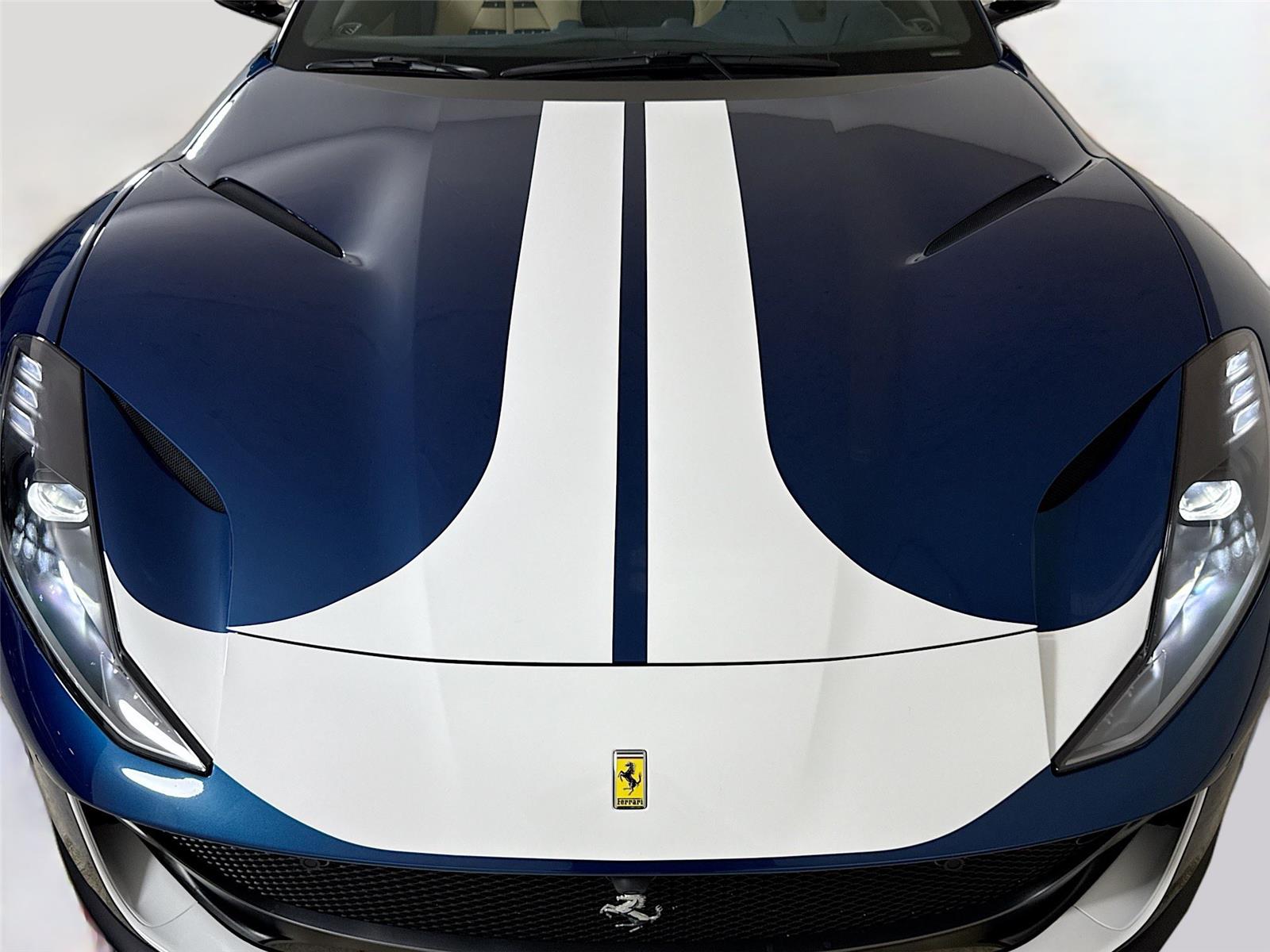 2020 Ferrari 812 Superfast photo 32