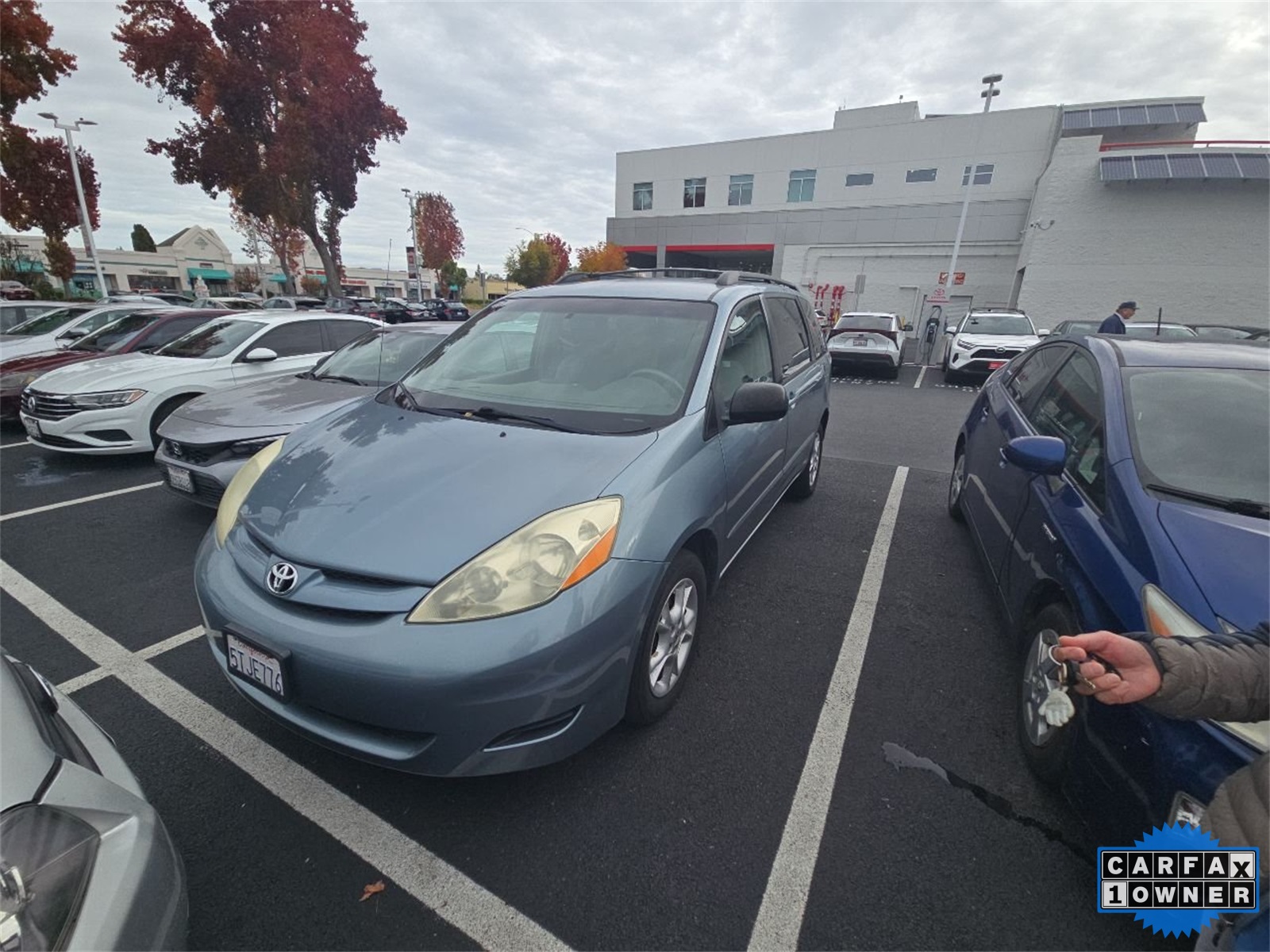2006 Toyota Sienna LE's photo