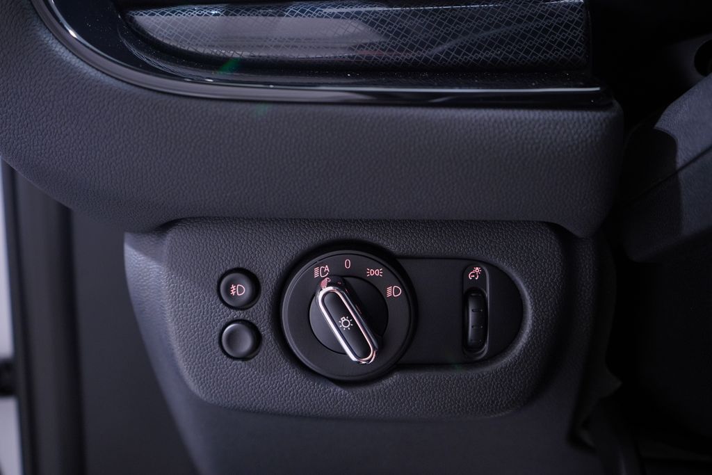 2023 Mini Countryman Base S photo 17
