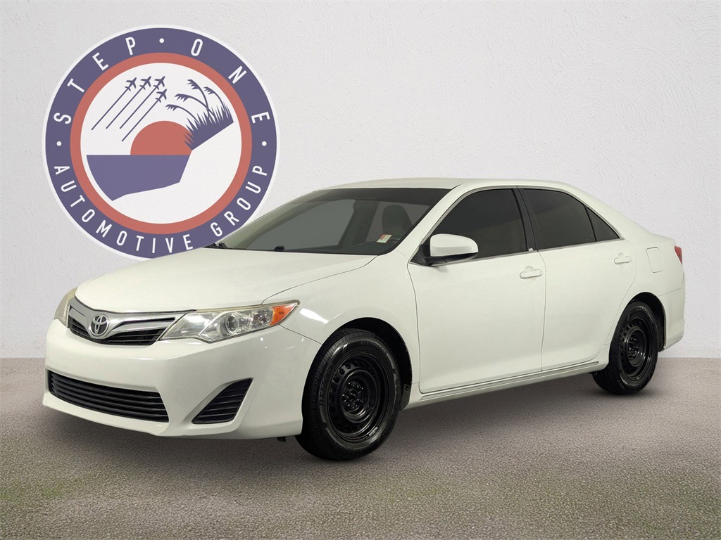 Used 2013 Toyota Camry LE with VIN 4T4BF1FK2DR280199 for sale in Fort Walton Beach, FL