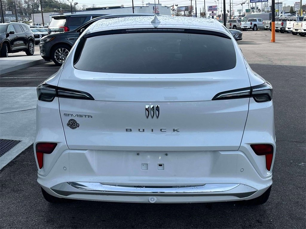 2026 Buick Envista Avenir photo 2