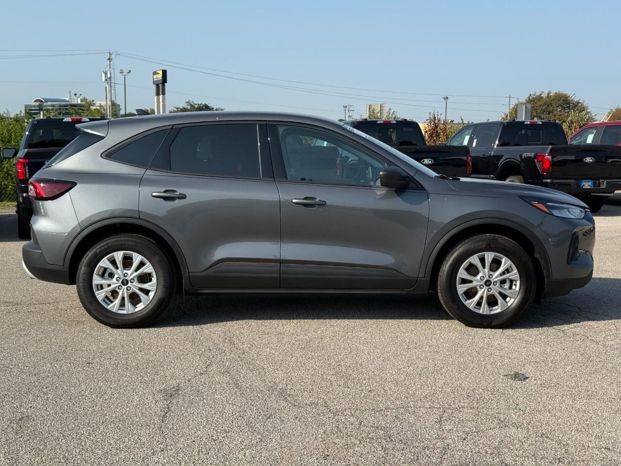 2025 Ford Escape Active photo 2