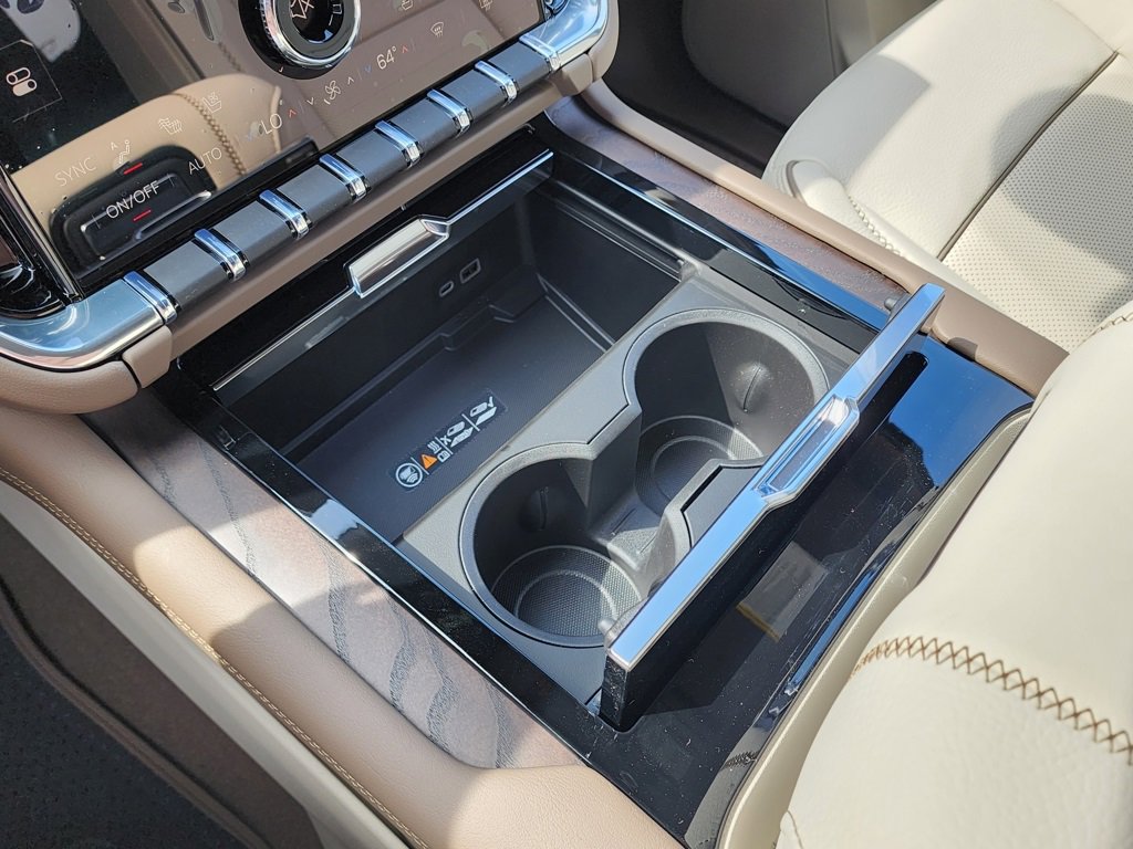 2026 Gmc Yukon Denali photo 30