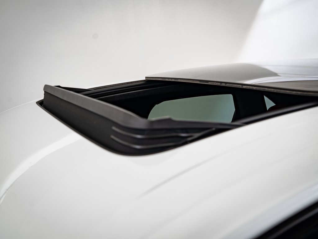 2022 Porsche Cayenne GTS photo 15