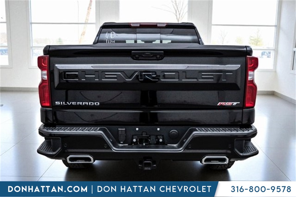 2026 Chevrolet Silverado RST photo 35