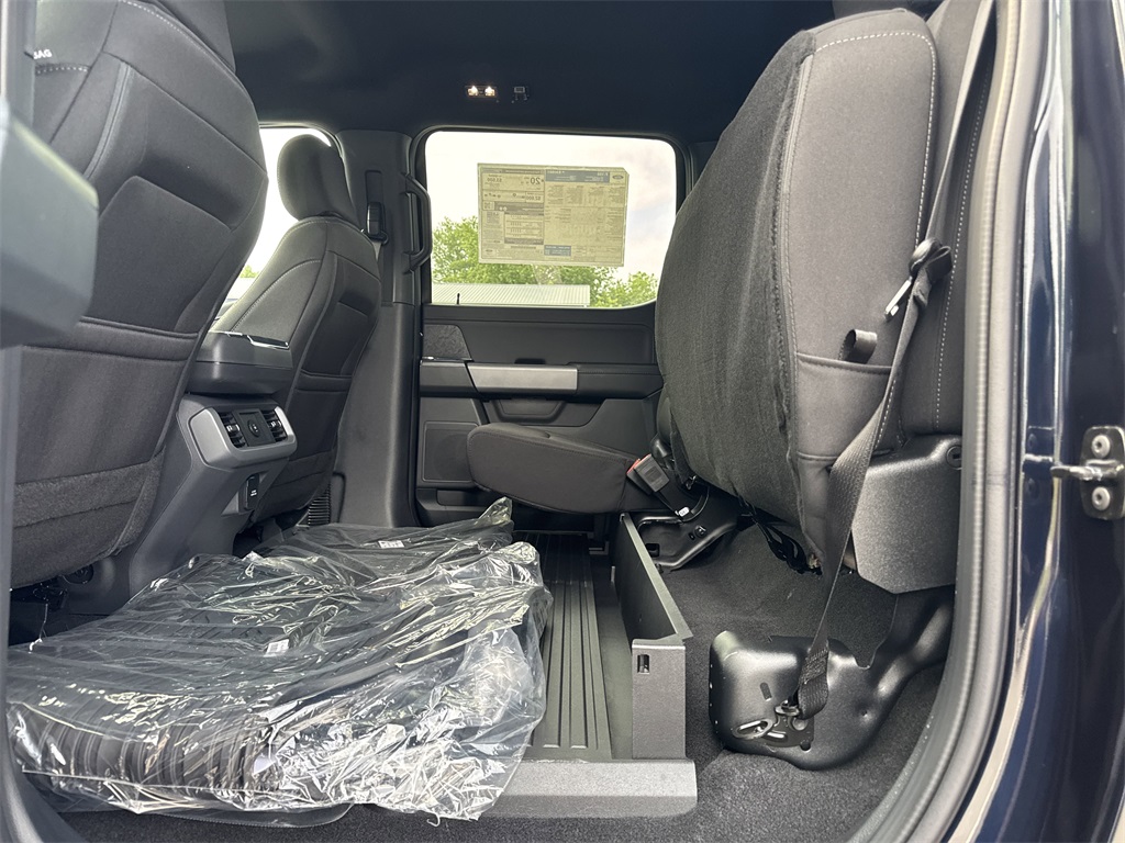 2025 Ford F-150 XLT photo 35