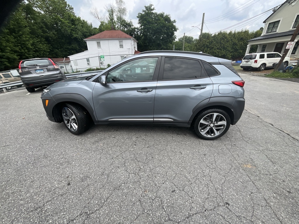 2020 Hyundai Kona Limited photo 3