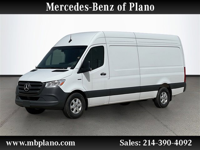 2024 Mercedes-Benz eSprinter Cargo Van Base's photo