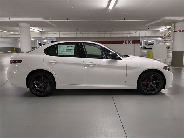 2025 Alfa Romeo Giulia SPRINT photo 8