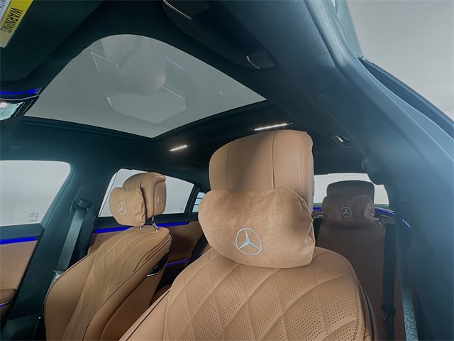 2026 Mercedes Benz S 580 4MATIC photo 21