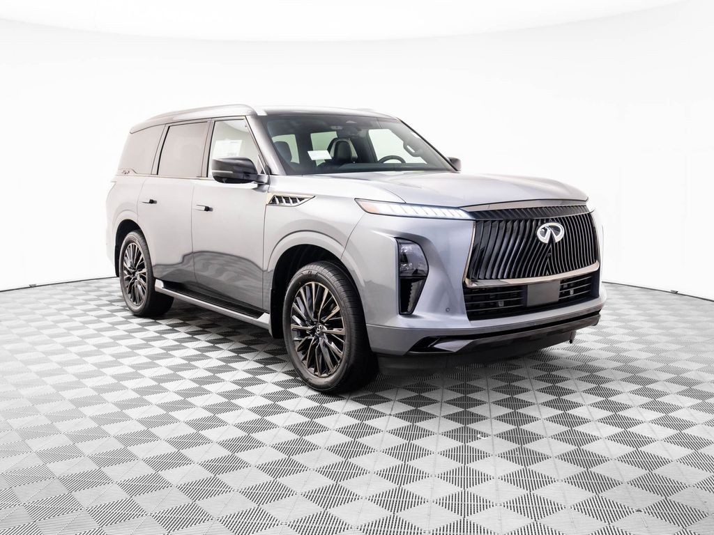 2026 Infiniti QX80 photo 7