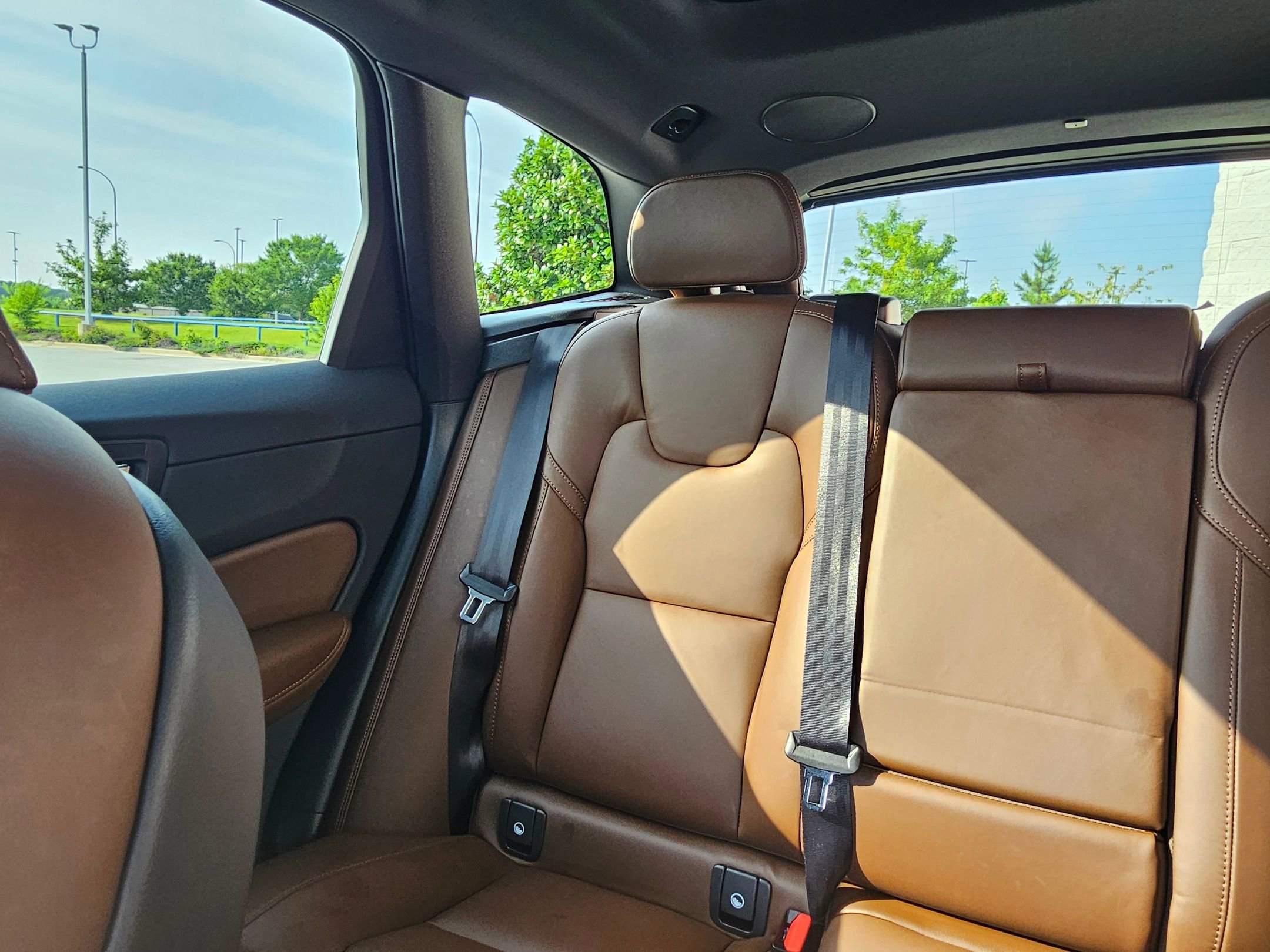 2022 Volvo XC60 Inscription photo 23