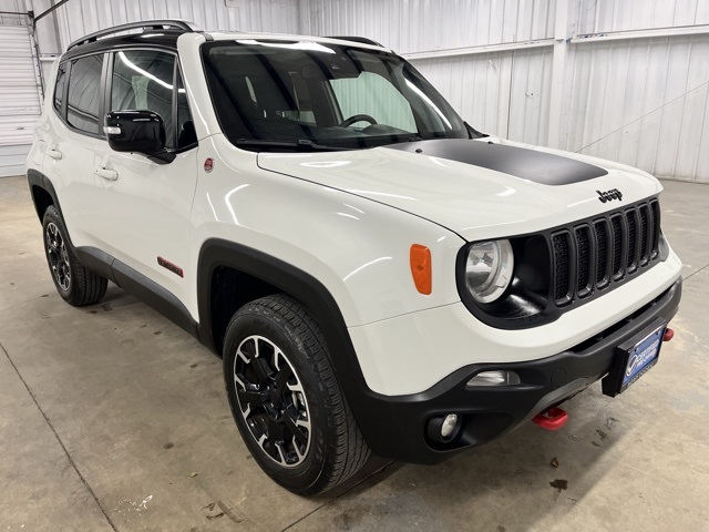 2023 Jeep Renegade Trailhawk's photo