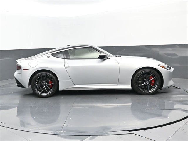 2024 Nissan Z Performance photo 2