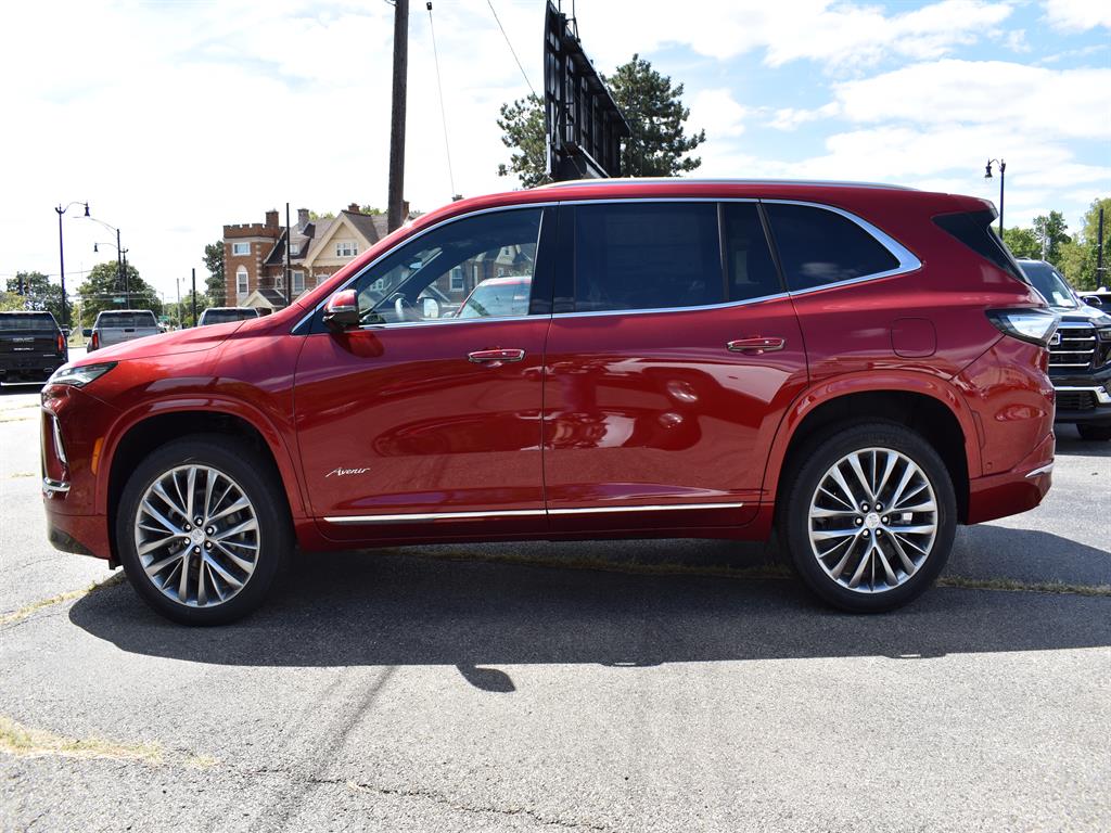2026 Buick Enclave Avenir photo 12