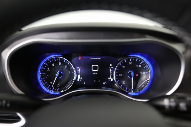 2026 Chrysler Voyager LX photo 6