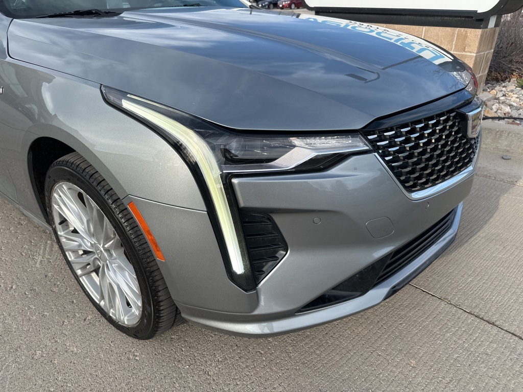 2023 Cadillac CT4 Premium Luxury photo 2