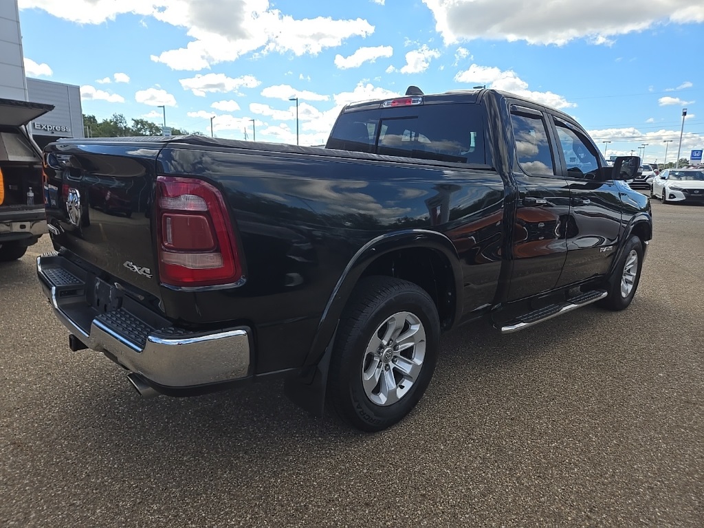 2019 Ram 1500 Laramie photo 6