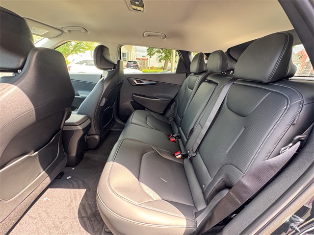 2025 Kia EV6 Wind photo 17