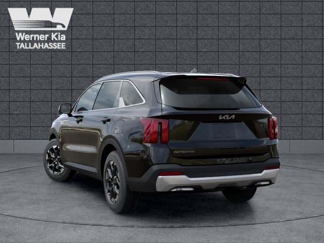 2025 Kia Sorento S photo 4