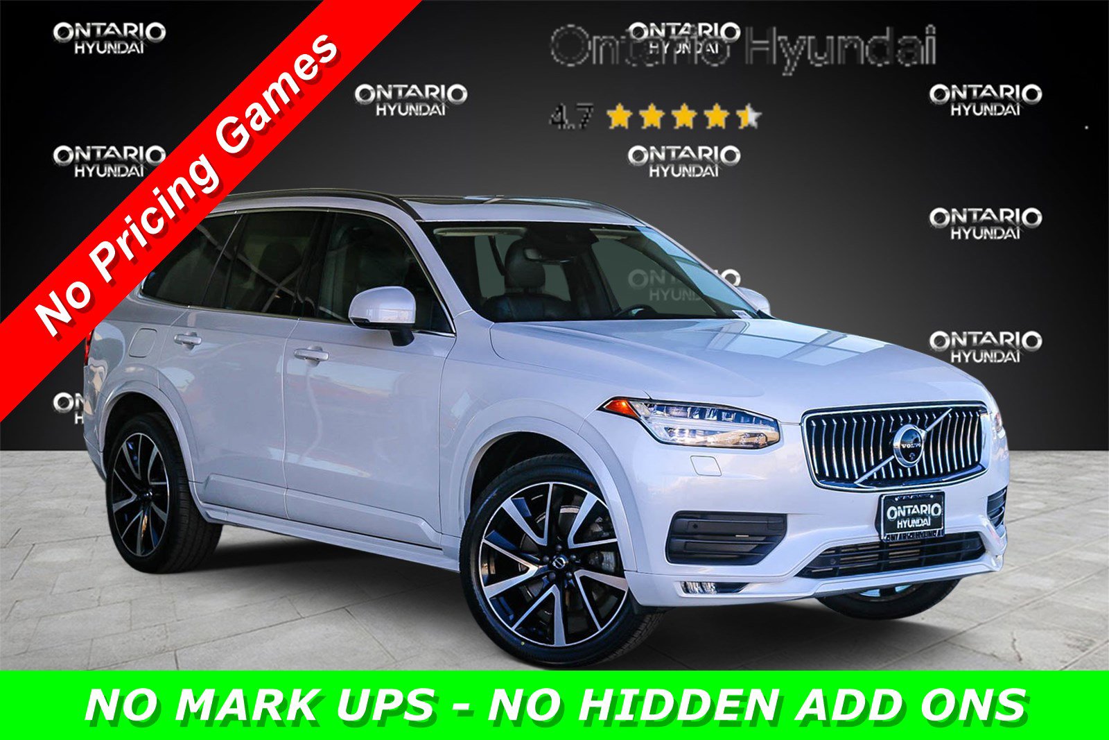 2020 Volvo XC90 Momentum's photo