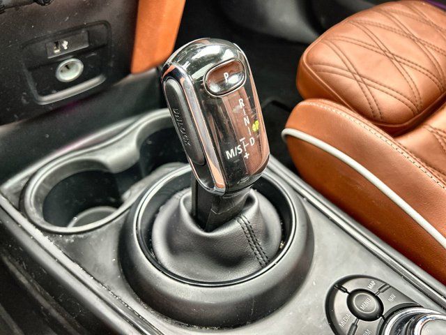 2023 Mini Cooper Signature photo 16