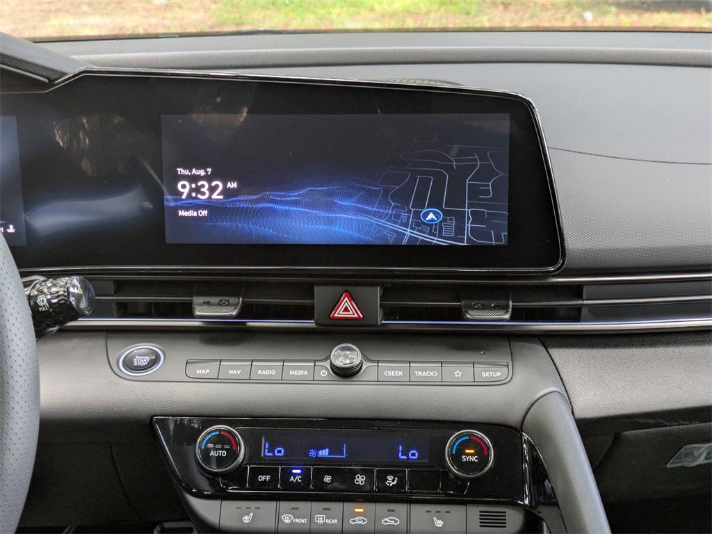 2025 Hyundai Elantra N photo 16