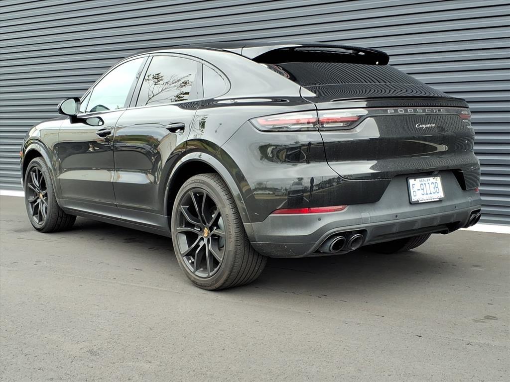 2023 Porsche Cayenne Coupe Platinum Edition photo 3