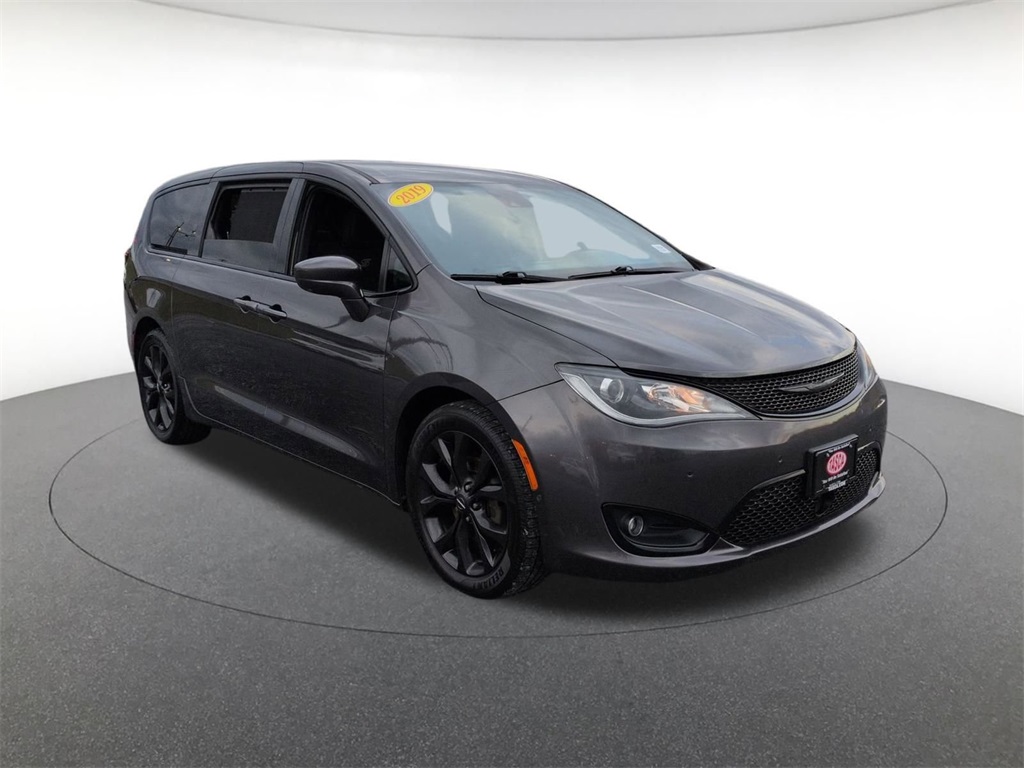 2019 Chrysler Pacifica Touring Plus