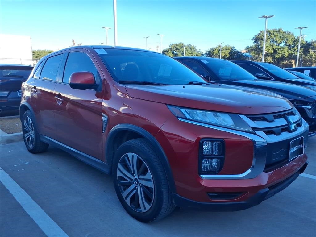 2022 Mitsubishi Outlander Sport ES's photo