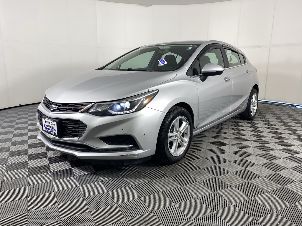 2018 Chevrolet Cruze LT photo 5