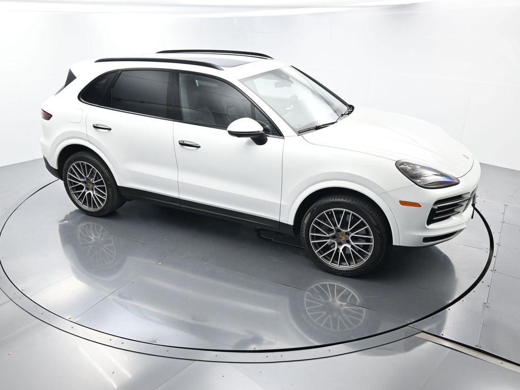 2023 Porsche Cayenne S Platinum Edition photo 34