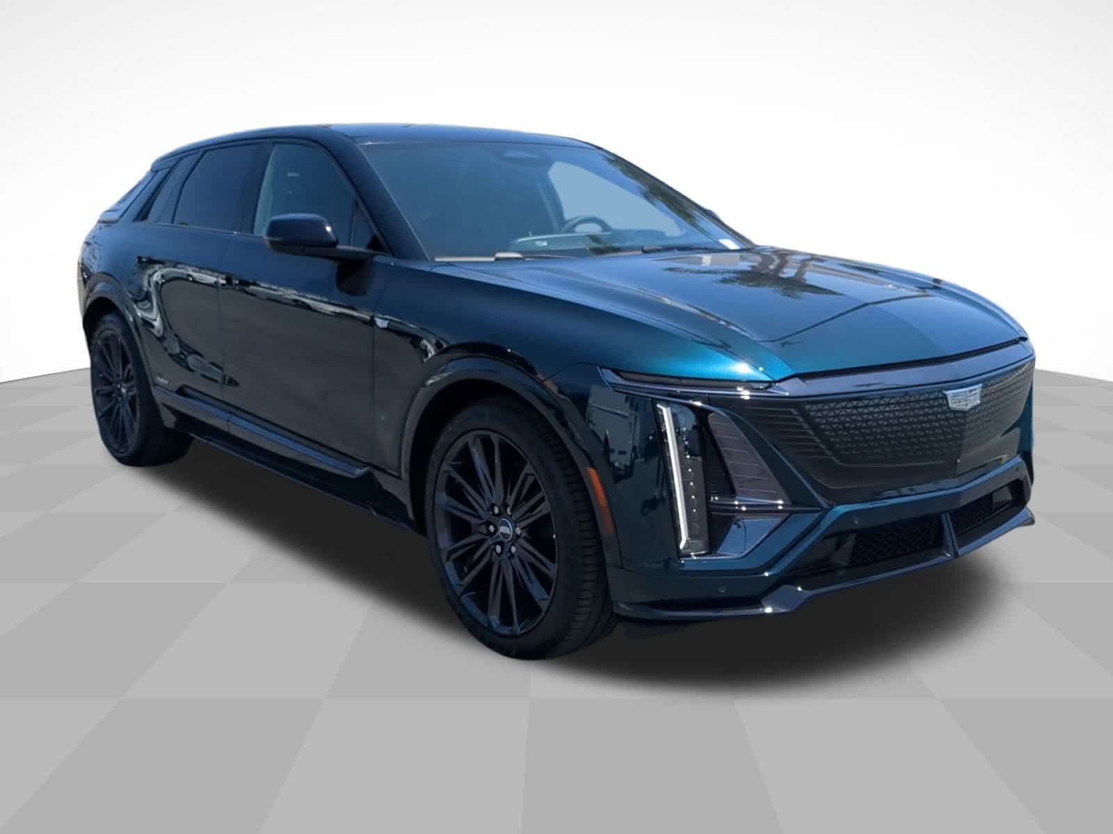 2026 Cadillac Lyriq photo 2