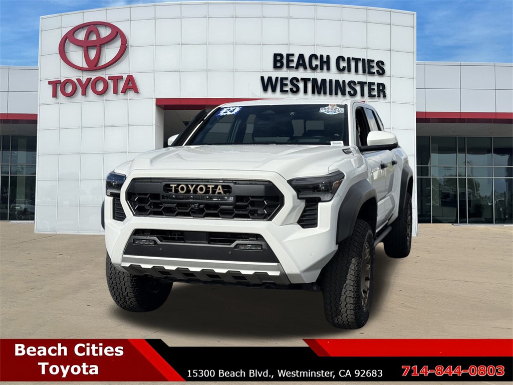 2024 Toyota Tacoma 4x4 TRD Sport photo 3