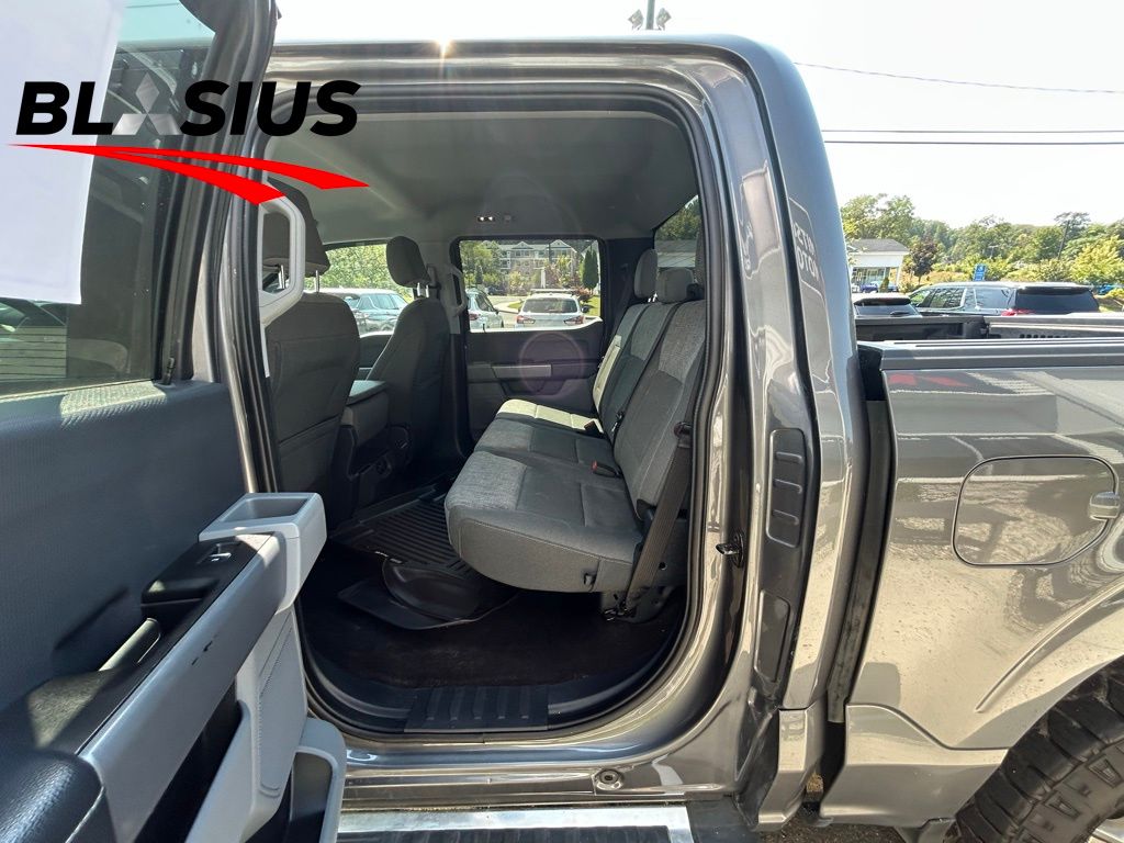 2022 Ford F-150 XLT photo 11