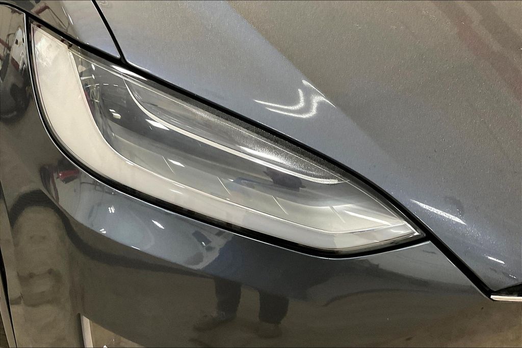 2019 Tesla Model X Performance photo 26