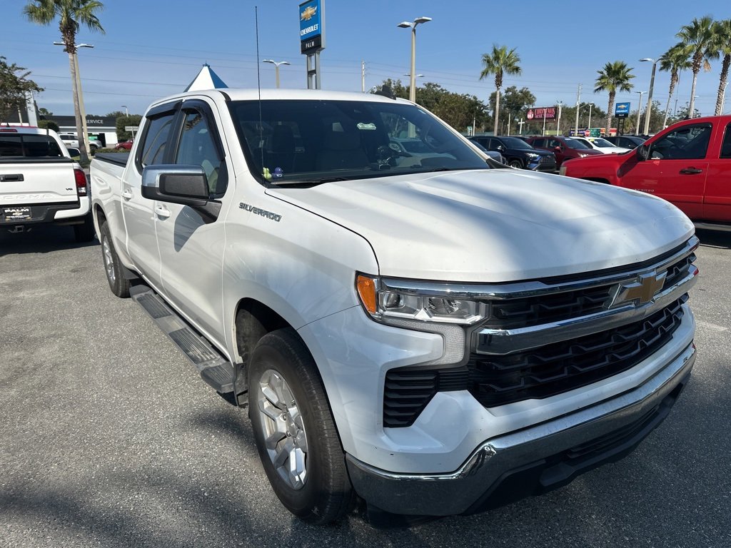 2023 Chevrolet Silverado 1500 LT's photo