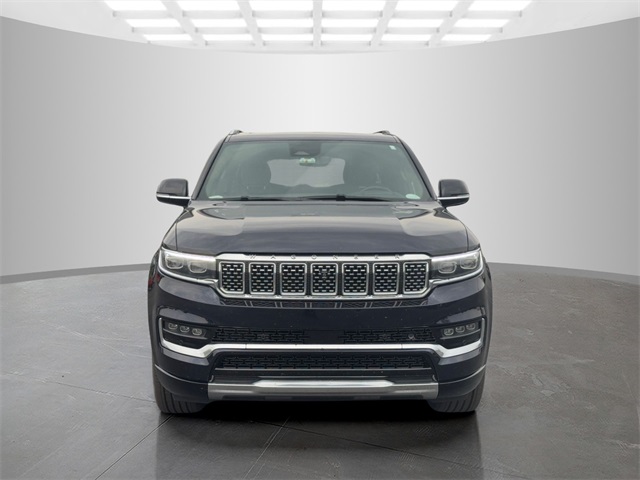 2023 Jeep Wagoneer L Series III photo 2