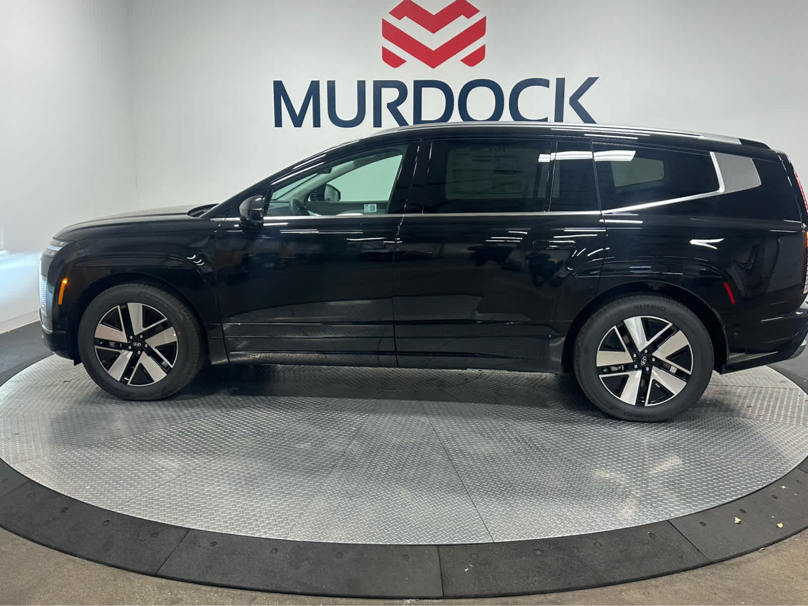 2026 Hyundai Ioniq SEL photo 2