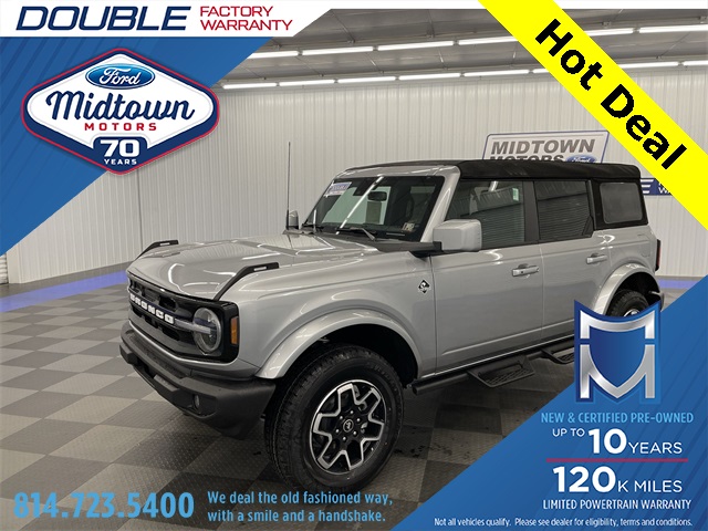 2024 Ford Bronco 4-Door Outer Banks's photo