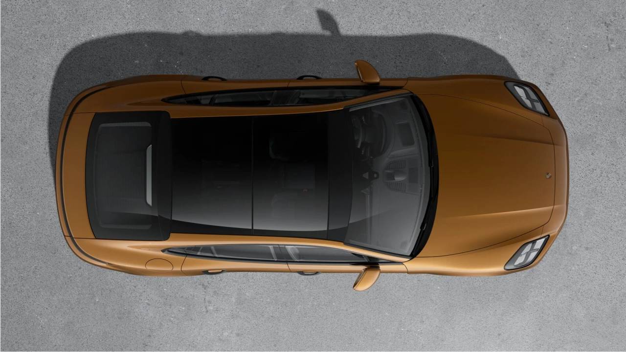 2026 Porsche Panamera 4 photo 4