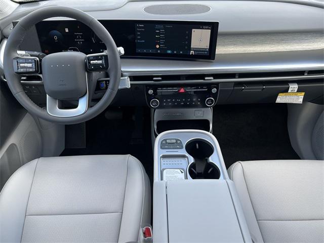 2026 Hyundai Ioniq SEL photo 2