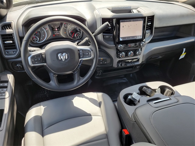 2025 Ram 2500 Tradesman photo 28