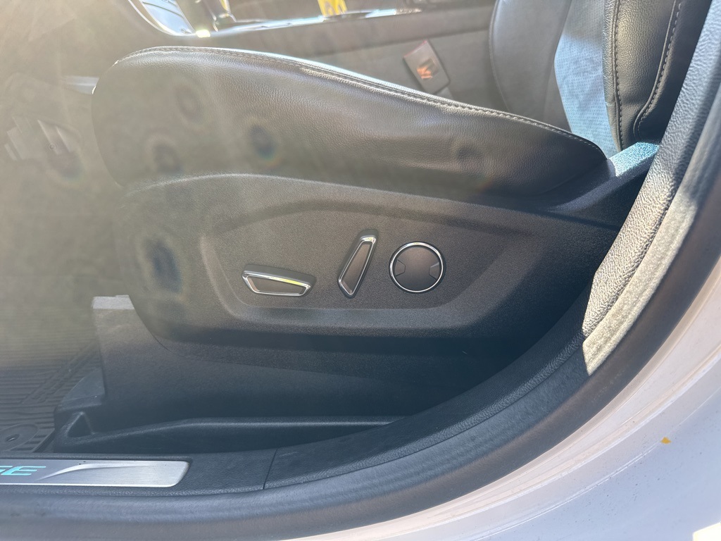 2018 Ford Edge Sport photo 16