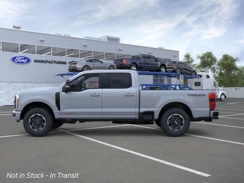 2026 Ford F-250 Lariat photo 3